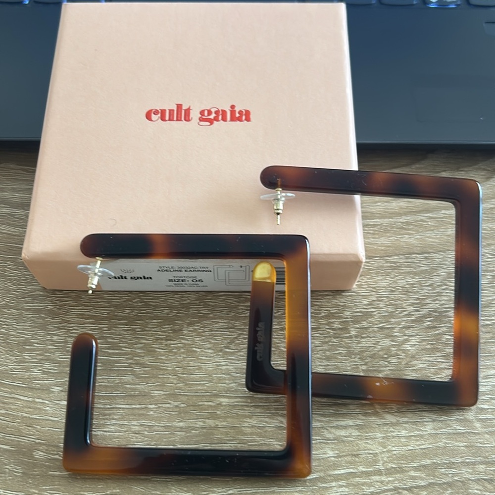 Cult Gaia Tortoiseshell Square Hoops